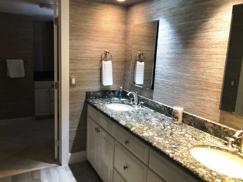 Master Vanity